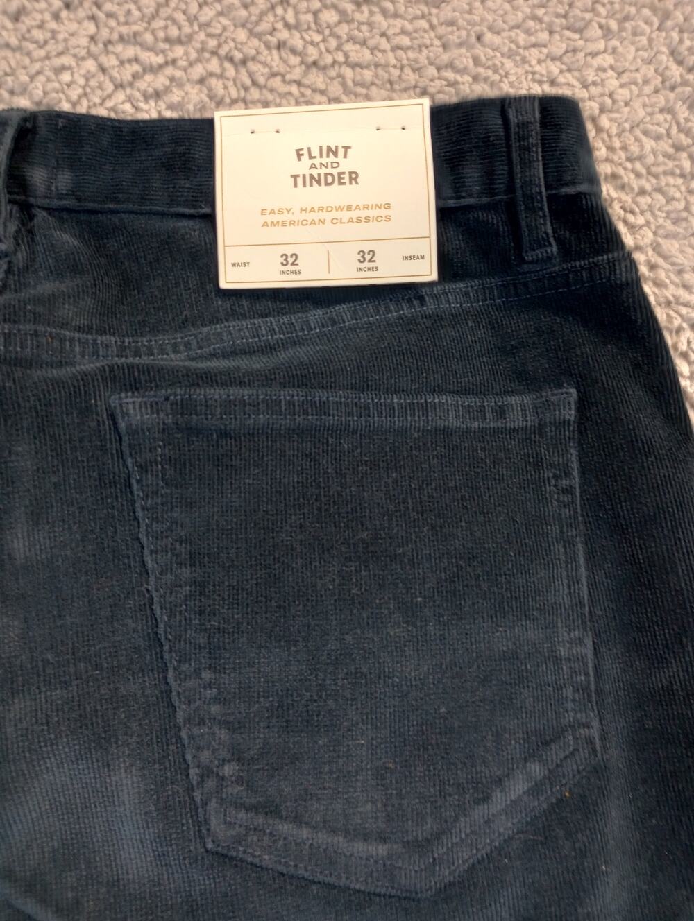 NWT Flint and Timber Pants Men's 32x32 Blue Corduroy Pants Tapered Fit (0949)